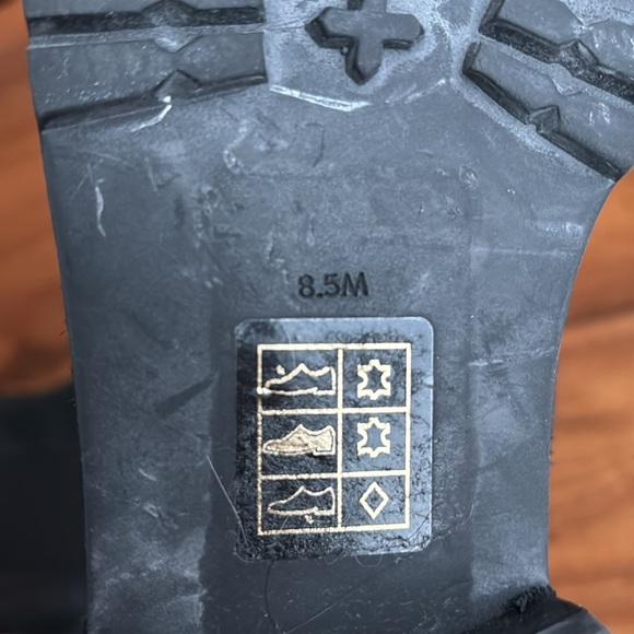 Jack Rogers suede boots - Picture 6 of 10